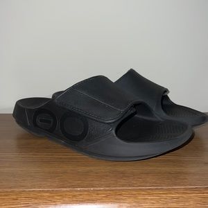 OOFOS “Ooahh” Sport Flex Slide | Matte Black | Size 11 M or 13 W